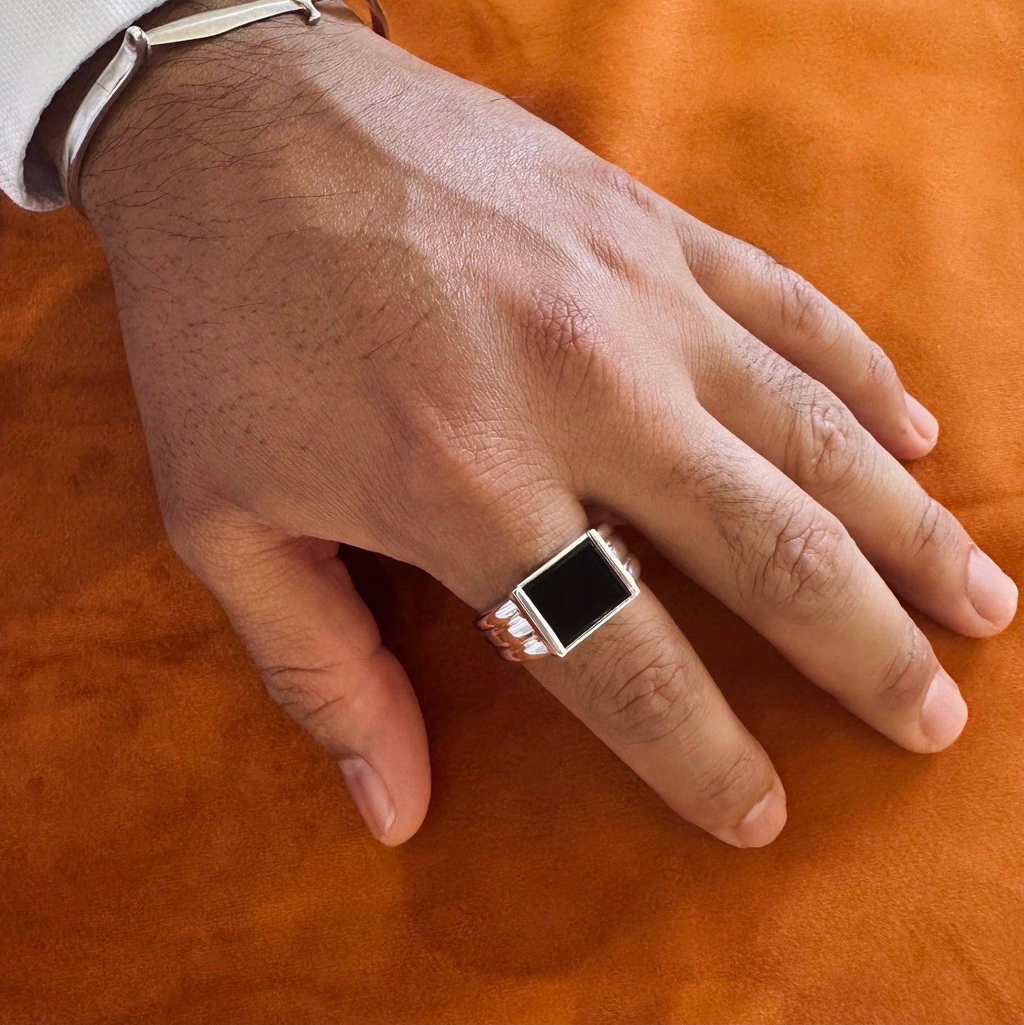Anillo Notturno