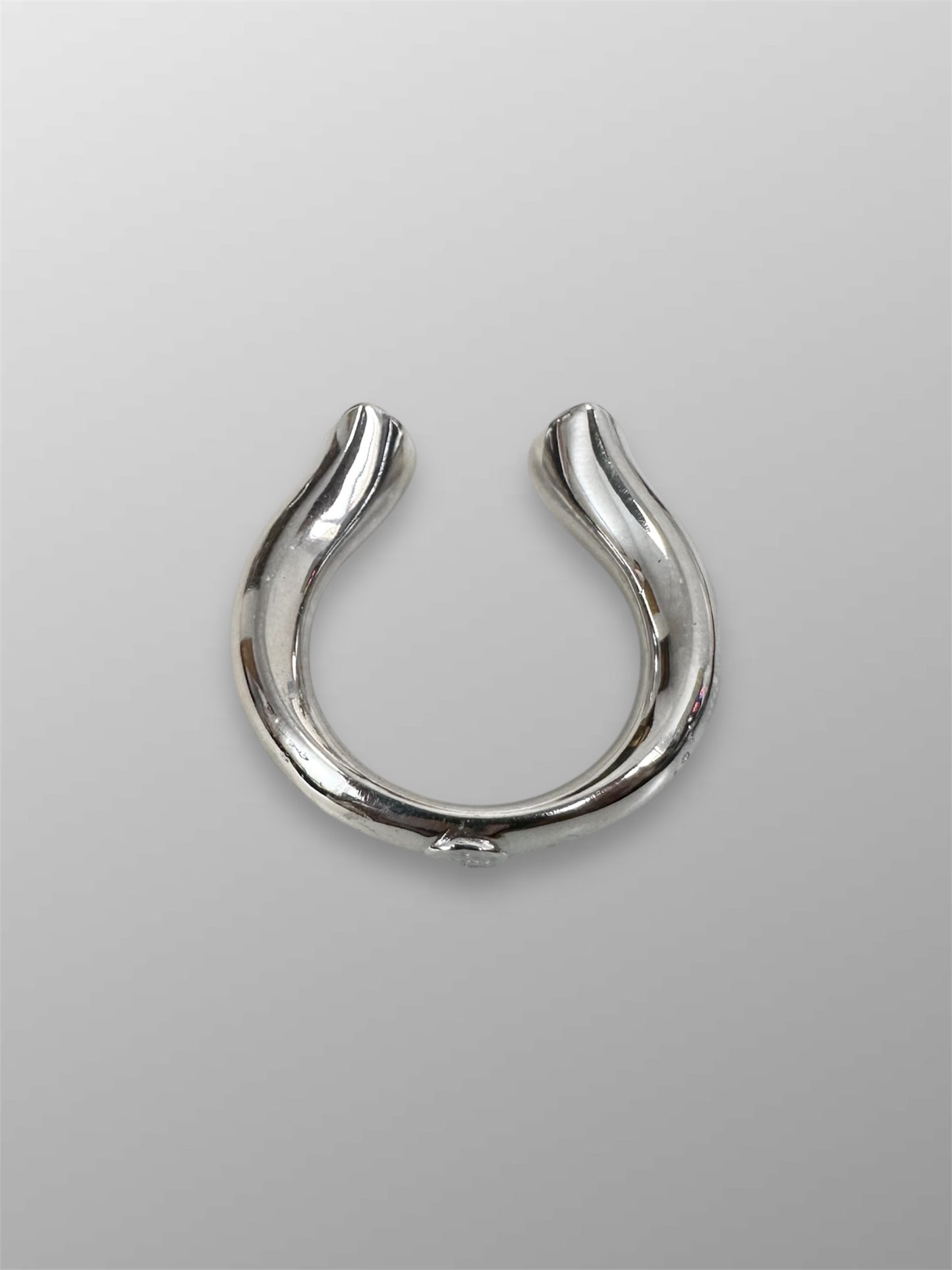 Anillo curvi